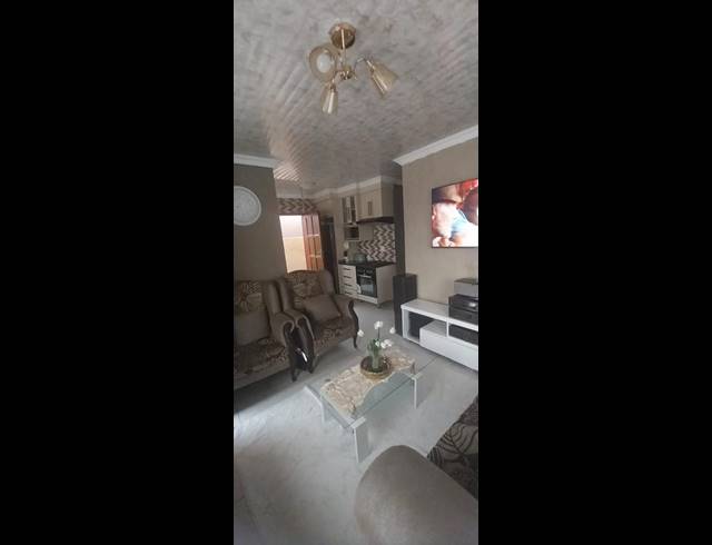 3 BEDROOM HOUSE FOR SALE IN SOSHANGUVE VV